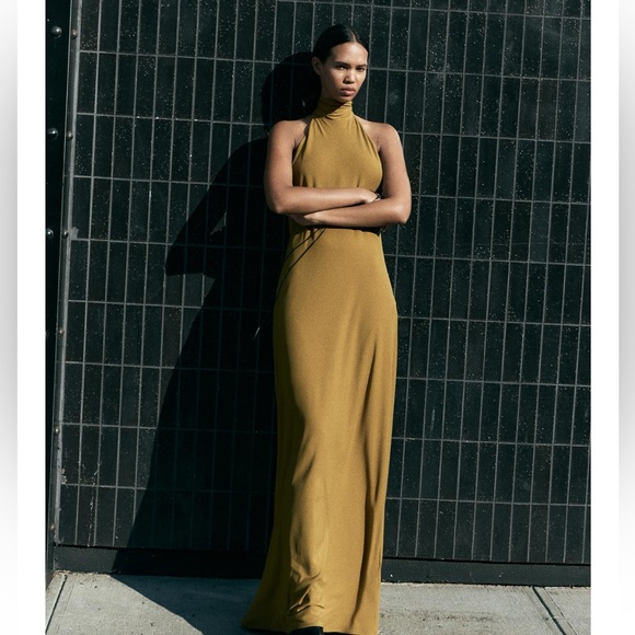 Last day sale! LONG OPEN BACK HALTER DRESS Elegant Mustard Sleeveless Dress. WOW - Picture 11 of 12